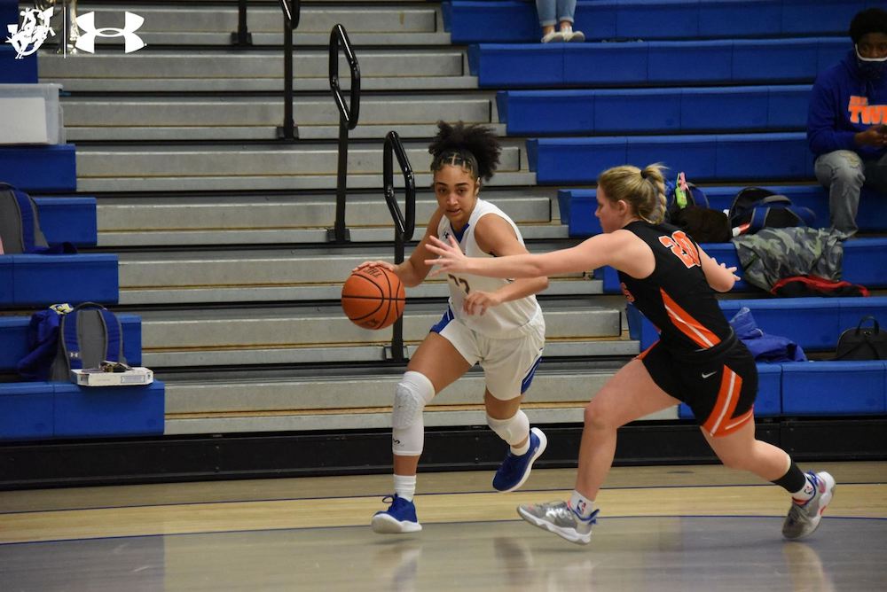 Women Muleriders fall in final out of state game