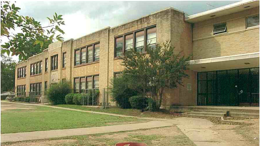A Soda and a Memory: Reliving Jr. High Days in Warren