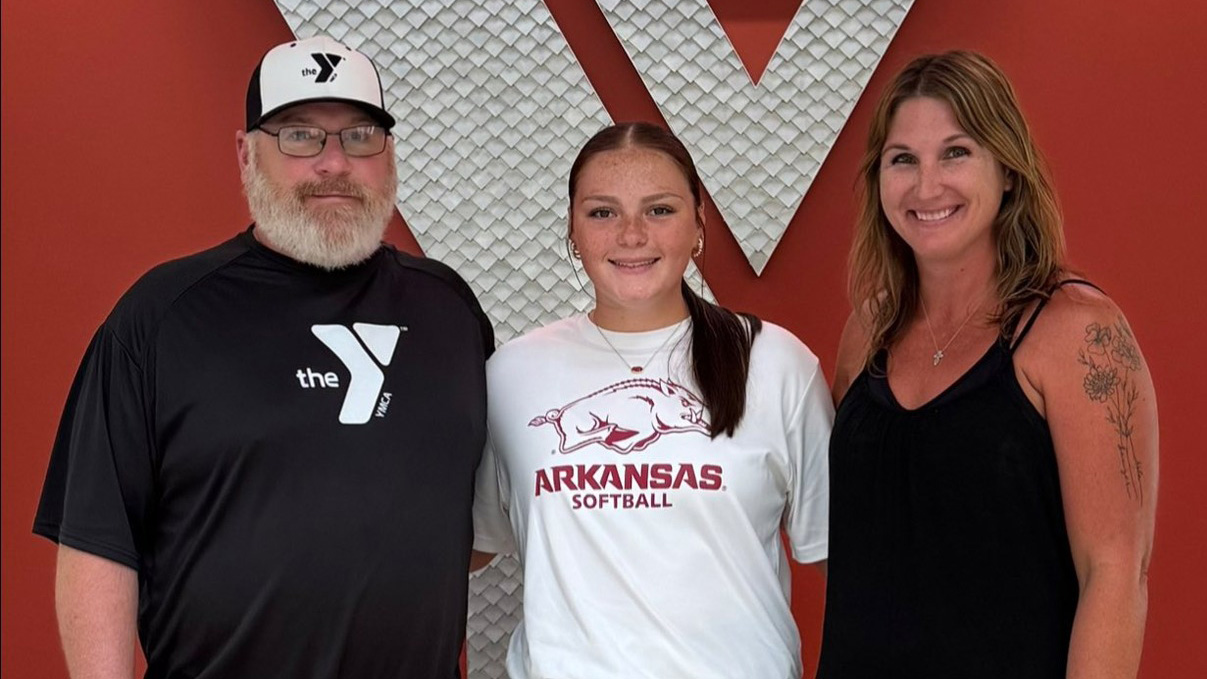 Lillie‑Faye McWhorter Donates Gatorade Grant to DWR YMCA