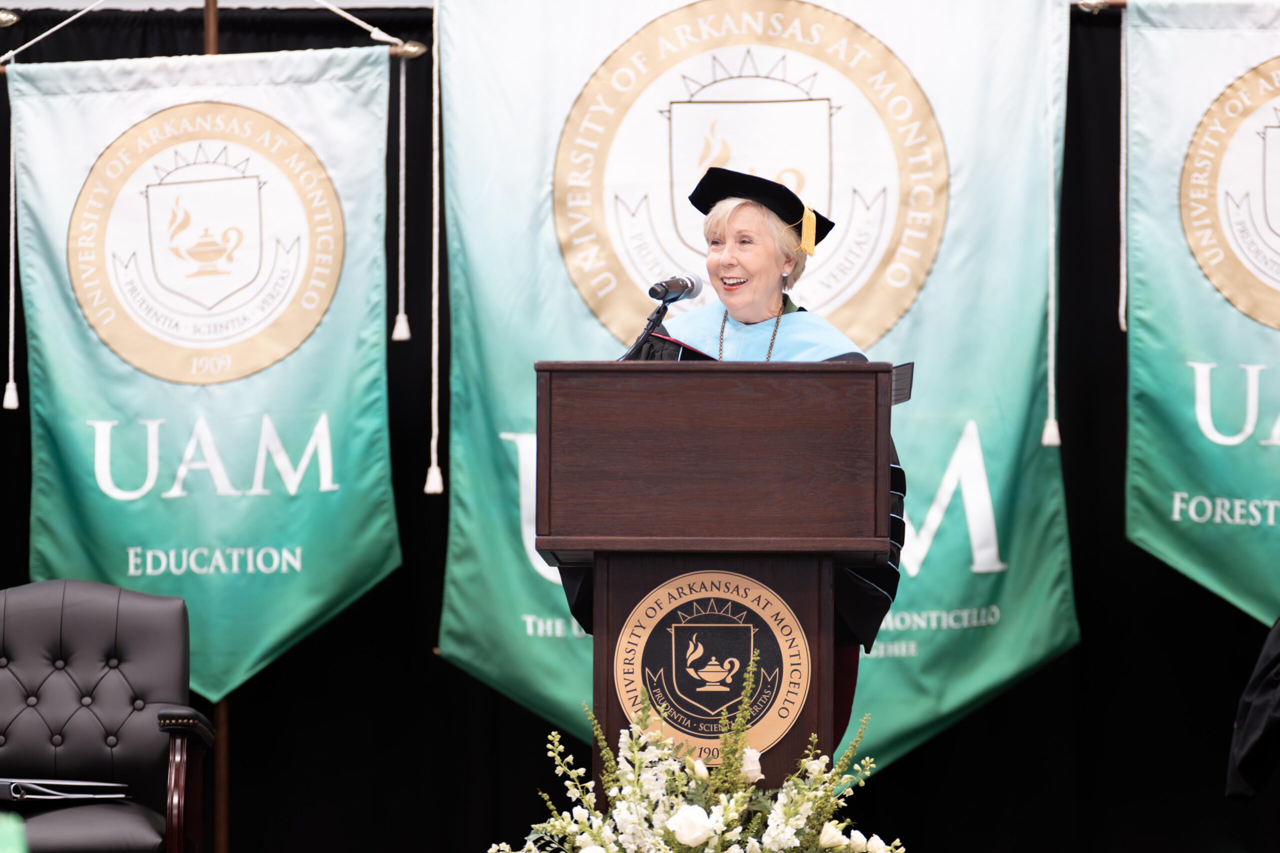 UAM Holds Spring Commencement Exercises, Announces 2026 Hornaday Faculty Award Winner and 64th Distinguished Alumna