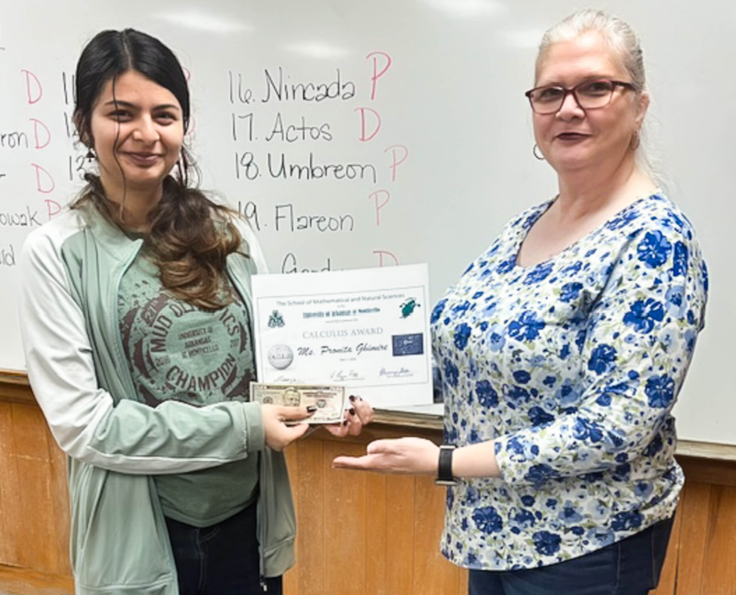 UAM School of Mathematical and Natural Sciences Presents Academic Awards
