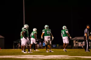 Weevils Fall in Offensive Battle with East Central, 42-37